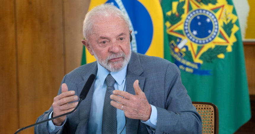 Lula da Silva, liderul brazilian, își transmite un mesaj clar lui Trump la summitul din Malaysia: „Îi voi explica că impozitele sunt o eroare” 1 liderul brazilian lula da silva are un mesaj ferm pentru trump la summitul din malaysia ii voi spune ca tarifele sunt o greseala 68fb3f83661e8