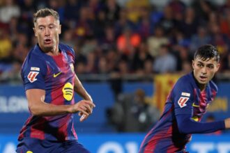 live text barcelona manchester city psg arsenal pafos cu vlad dragomir si psv cu dennis man de la 1945 si 2200 in champions league 68f73e6dc97a2
