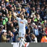 Leeds United vs. Tottenham: Urmărește Acțiunea pe VOYO! Trei reușite, două mingi, iar portarul face o alegere neașteptată! 2 live video leeds united tottenham acum pe voyo trei goluri doua mingi pe teren portarul o scoate pe cea care nu trebuie 68e117d6889a6