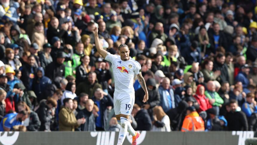 Leeds United vs. Tottenham: Urmărește Acțiunea pe VOYO! Trei reușite, două mingi, iar portarul face o alegere neașteptată! 1 live video leeds united tottenham acum pe voyo trei goluri doua mingi pe teren portarul o scoate pe cea care nu trebuie 68e117d6889a6