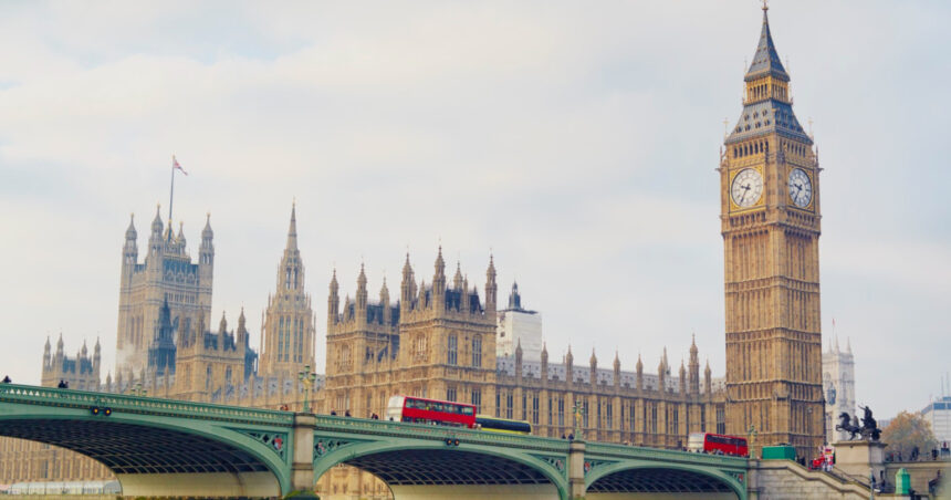 Londra dezvăluie strategia pentru emisii zero. Măsurile guvernului britanic pentru micșorarea facturilor și impulsionarea economiei 1 londra lanseaza planul pentru emisii net zero cum vrea guvernul britanic sa reduca facturile si sa stimuleze economia 690263dfcae7c