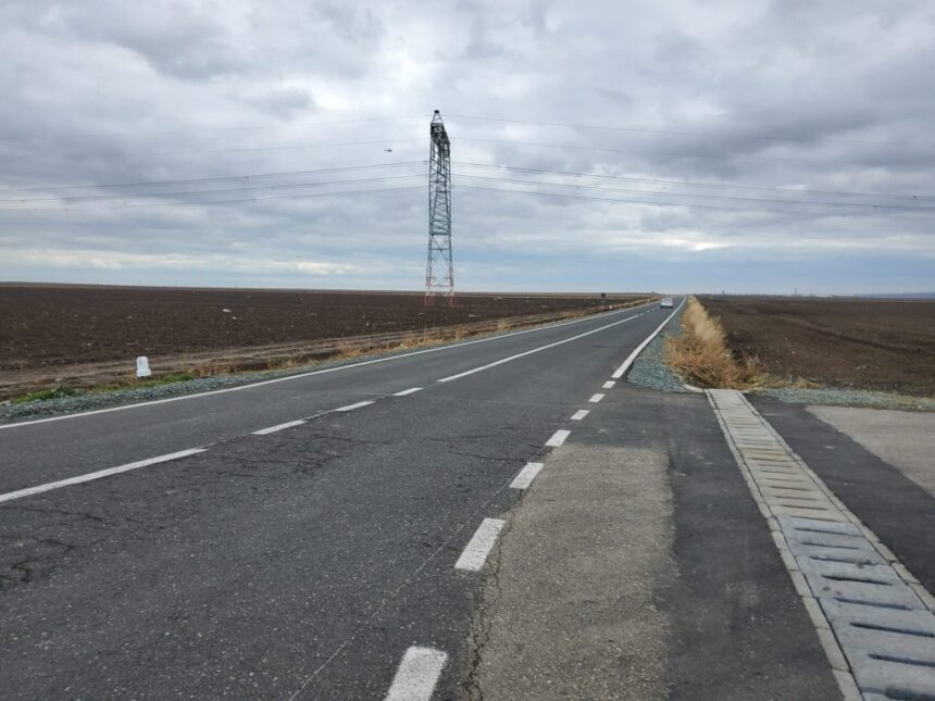 Constanța: Transformarea drumurilor județene în toiul modernizării! 1 mai multe drumuri judetene din constanta in plin proces de reabilitare si modernizare 6902a426f06a0