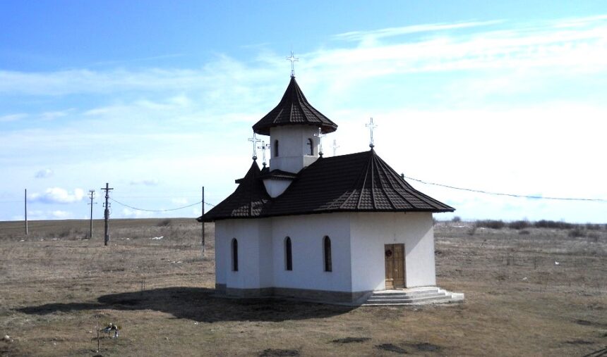 Mănăstirea Dumbrăveni și Autoritățile Locale au ajuns la un acord în conflictul privind 10 hectare de pământ. 1 manastirea dumbraveni si consiliul local au facut pace intr un litigiu care avea ca miza 10 hectare de teren 69016454c466f