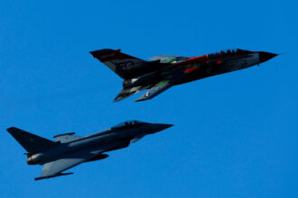 marea britanie vinde avioane eurofighter typhoon turciei pentru apararea flancului sud estic al nato 6900b2ec7a8d3