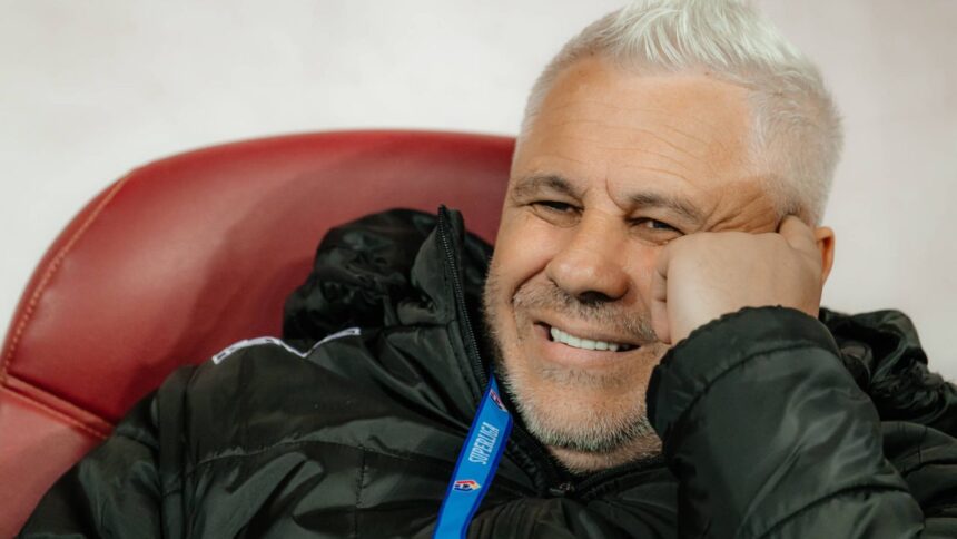 Marius Șumudică a reacționat vehement la comparația cu Gâlcă: „Îi respect pe toți de acolo!” 1 marius sumudica a explodat cand a fost comparat cu galca cu tot respectul pentru toti de acolo 6900d47a0e6dd