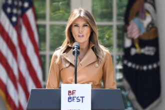 melania trump anunta ca opt copii ucraineni separati de familii si dusi in rusia s au reunit cu parintii lor 68e93ecb87e69