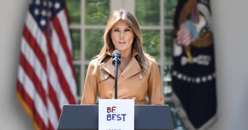 Melania Trump dezvăluie reunirea emoționantă a opt copii ucraineni cu familiile lor, după o despărțire dureroasă în Rusia 1 melania trump anunta ca opt copii ucraineni separati de familii si dusi in rusia s au reunit cu parintii lor 68e93ecb87e69