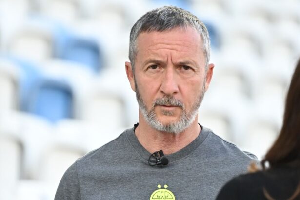 mihai stoica a auzit ce a spus gabi balint despre un titular de la fcsb si i a dat replica legendarului fotbalist m am distrat 68e3f9f41f6b6