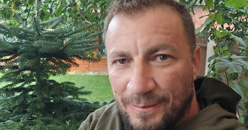 „Avertismentul lui Marian Godină: Cum mirosul morții ne aduce aminte de seriozitatea avertizărilor despre ciclonul Barbara” 1 miroase a cadavre mesajul lui marian godina pentru cei care au ras de avertizarile autoritatilor privind ciclonul barbara 68e697bbe1f04
