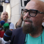 Știre de ultimă oră: Cristian Popescu Piedone, fostul lider al ANPC, trimis în fața instanței pentru o vizită de control la un hotel din Sinaia 3 news alert cristian popescu piedone a fost trimis in judecata fostul sef anpc ar fi anuntat angajatii unui hotel din sinaia ca vine in control 68efaecaecbef