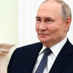 România, model de inspirație pentru Vladimir Putin în arta manipulării alegerilor și a „voinței cetățenilor”: „Folosește toate vicleniile” 2 news alert romania data exemplu de vladimir putin pentru manipularea alegerilor si a vointei poporului recurge la orice siretlicuri 68ded1bccd8eb