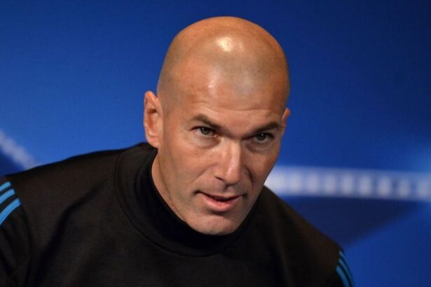 news alert zinedine zidane si a anuntat revenirea ce echipa vrea sa antreneze visul meu 68ebb8d9ba70a