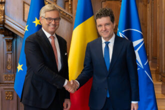 nicusor dan a discutat cu comisarul european magnus brunner despre protejarea frontierelor ue si multiplele provocari hibride 68f635f712038
