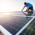 Nicușor Dan a adresat o solicitare CCR privind „legea prosumatorilor”: Impactul asupra celor ce au instalat panouri solare 2 nicusor dan a sesizat ccr pe legea prosumatorilor cum sunt afectati cei care si au montat panouri solare 6904e2e839ef9