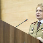 Nicușor Dan a suspendat-o pe șefa Spitalului Militar Central, general-maior Florentina Ioniță, implicată în scandalul de corupție 3 nicusor dan a trecut o in rezerva pe sefa spitalului militar central general maior florentina ionita acuzata de coruptie 68f79a28171a6