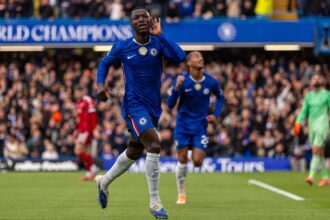 nottingham chelsea in exclusivitate pe voyo de la 1430 deplasarea complicata pentru albastri 68f33871d1f36