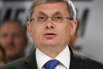 noul parlament al republicii moldova si a inceput activitatea joi si vineri au loc consultari pentru desemnarea premierului 68f9334299e4e