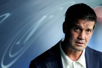 nu pot sa spun la televizor intrebarea despre chivu l a luat prin surprindere pe jucatorul lui inter 69031f585fdf8