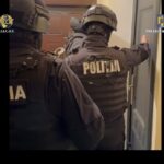 Scapă de zăgazuri? Tânărul din Constanța, suspectat de pornografie infantilă și șantaj, solicită eliberarea! Ce descoperiri au făcut forțele speciale în urma percheziției digitale? 2 nu suporta arestul tanarul din constanta acuzat de pornografie infantila si santaj vrea in libertate ce au gasit mascatii la perchezitia informatica 68f32e4b855a9