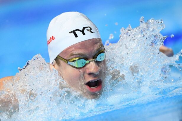 nu te supara frate cine l a invins pe zeul leon marchand la cupa mondiala de la carmel 68ea6aba409ee