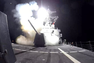 o alta nava de razboi americana uss gravely a sosit pentru exercitii in trinidad tobago foarte aproape de venezuela 68fe3d490577b