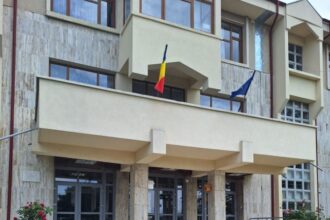 o clasa de la liceul tehnologic axiopolis din cernavoda se desfiinteaza iata ce se intampla cu cei 14 elevi 690044aba8842