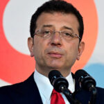 O investigație proaspătă vizează primarul Istanbulului, Ekrem Imamoglu, încarcerat în prezent. 2 o noua ancheta a fost deschisa impotriva primarului istanbulului ekrem imamoglu aflat in inchisoare 68fba85872146