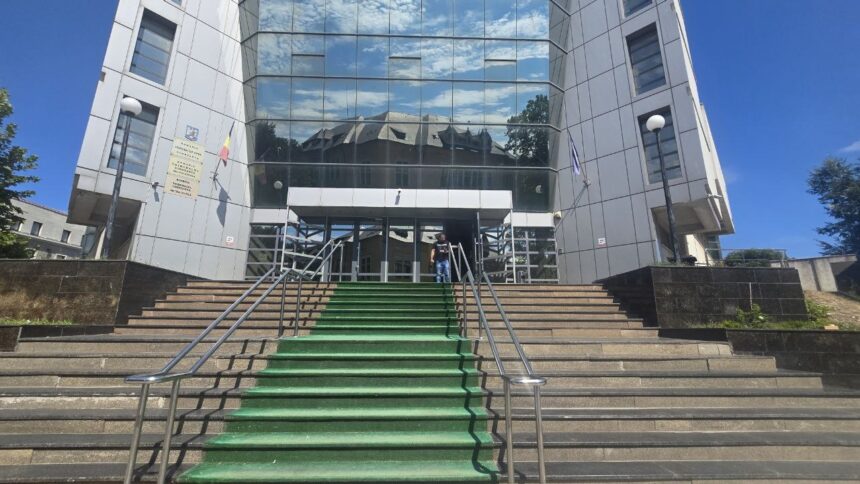 O tânără italiană, surprinsă cu substanțe interzise în Mamaia, primește doar un avertisment la Constanța! Procurorii DIICOT, dezamăgiți. 1 o tanara din italia prinsa cu droguri in mamaia scapa cu un avertisment la constanta procurorii diicot nemultumiti 68edebd282c9e