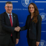 Oana Țoiu, discuție cu șeful diplomației israeliene: „Multe familii au îndurat suferințe uriașe” 2 oana toiu intalnire cu ministrul israelian de externe sefa diplomatiei romane prea multe familii au suferit enorm 690111c595c8f