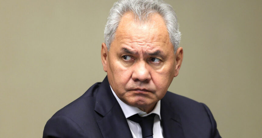 „Fostul șef al apărării ruse, Serghei Șoigu, susține că Occidentul țintește dezintegrarea Rusiei în multiple segmente” 1 occidentul vrea sa rupa rusia in zeci de bucati acuza fostul ministru rus al apararii serghei soigu 69009da782815