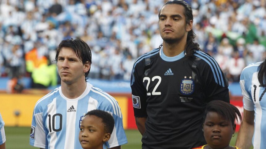 OFICIAL: Sergio Romero a ales echipa cu care își continuă cariera de recordman în naționala Argentinei 1 oficial cu ce echipa a semnat sergio romero cel mai selectionat portar din istoria nationalei argentinei 68f202dde47ab