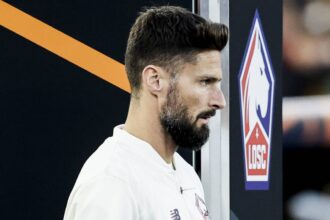 olivier giroud a anuntat ca se va retrage din fotbal 68e94a90810e7