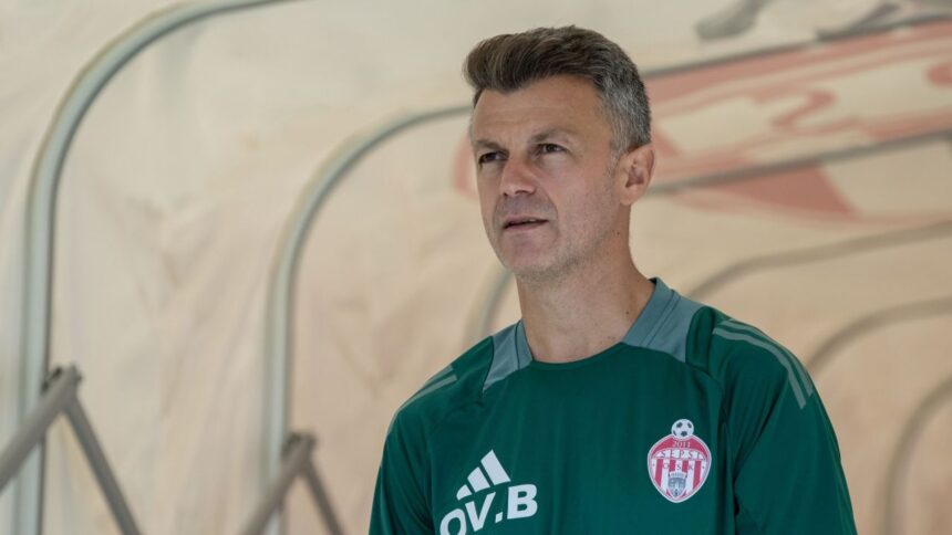 Ovidiu Burcă, pe cale de plecare de la Sepsi! Clubul își propune să aducă un nou tehnician din Superligă. 1 ovidiu burca pe faras la sepsi conducerea clubului vrea sa aduca un antrenor din superliga 68de9b4f7d4aa
