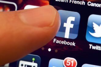perchezitie la o persoana din prahova care organiza tombole false pe facebook 68e783139609a