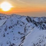 Atenție! Riscuri de avalanșă în Făgăraș și Bucegi – Mesajul alarmant al experților în meteorologie 3 pericol de avalanse in muntii fagaras si bucegi avertismentul transmis de meteorologi 68e7d7af9b235
