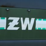 Poliția militară din Polonia cercetează descoperirea a sute de documente confidențiale abandonate într-un depozit de deșeuri 2 politia militara poloneza investigheaza informatia ca sute de documente militare clasificate au fost gasite la o groapa de gunoi 68f1e1582db73