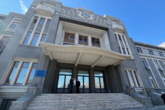 portul constanta obligat la despagubiri de aproape 25 milioane de euro catre o firma de pilotaj procesul continua 68ed88858c207