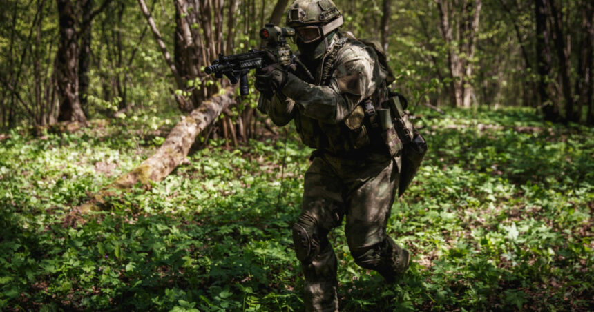 O premieră istorică: un soldat rus prizonier, judecat în Lituania pentru atrocități de război, în contextul conflictului actual. 1 premiera de la inceputul razboiului un soldat rus capturat de catre fortele kievului va fi judecat in lituania pentru crime de razboi 6904cdc05a1b1