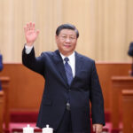Xi Jinping a desemnat șase noi ambasadori, inclusiv pentru România. Descoperă cine este noul reprezentant al Chinei la București! 2 presedintele chinez xi jinping a numit sase noi ambasadori inclusiv in romania cine este noul diplomat trimis de beijing la bucuresti 68f606f06da6b