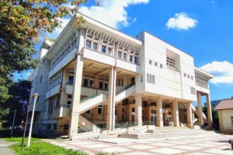 presedintele cjc niciun consilier judetean nu s a opus reorganizarii dgep si a bibliotecii judetene in sedintele comisiilor de specialitate 6900240a59b53