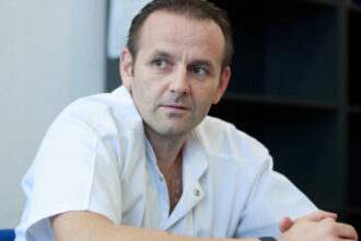 presedintele colegiului medicilor buzau medicii nu mai vor sa faca garzi din cauza criticilor din online stresului si platii proaste 69026a184e0a8