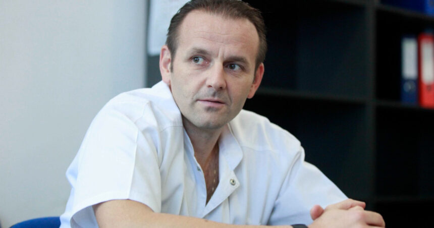 presedintele colegiului medicilor buzau medicii nu mai vor sa faca garzi din cauza criticilor din online stresului si platii proaste 69026a184e0a8