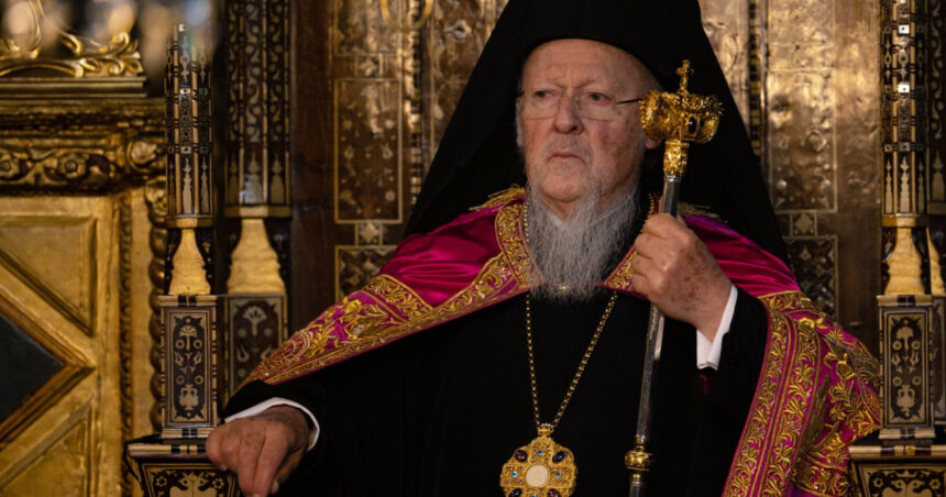 Nicușor Dan, onorându-l pe patriarhul Bartolomeu I din Constantinopol, va avea o ceremonie specială luni. 1 presedintele nicusor dan il va decora luni pe patriarhul constantinopolului bartolomeu i 68fefeb41b992