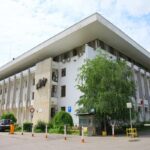 Primăria Constanța dezvăluie noul cadru pentru activitățile comerciale și serviciile de piață din oraș! Descoperă unde poți consulta documentele! 2 primaria constanta a publicat proiectul noului regulament al activitatilor comerciale si serviciilor de piata din municipiu iata unde poate fi consultata documentatia 68fa212d1ff71