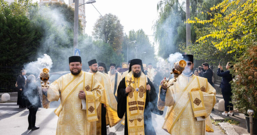 Ceremonie spirituală în inima Bucureștiului, joi la amiază. Măsuri de restricționare a circulației în zona centrală. 1 procesiune religioasa in bucuresti joi la pranz restrictii de trafic in centrul capitalei 68f9bfd6b9719