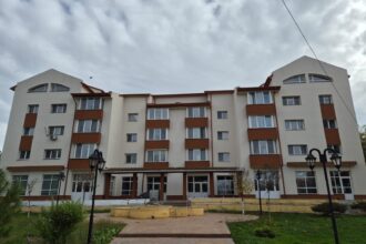 programul de renovare energetica a blocurilor din mihail kogalniceanu avanseaza lucrarile au ajuns si la 90 69014f3d0eb8f