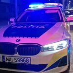 Adolescent de 13 ani din Tulcea, suspectat de furt: A plecat de acasă și a vandalizat un magazin, precum și mai multe microbuze! 2 pusti de 13 ani din judetul tulcea acuzat de furt calificat a fugit de acasa a spart un magazin si usile mai multor microbuze 6904e1ef77a15