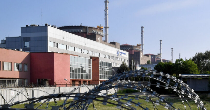 „Focul nuclear: O joacă riscantă pentru Putin, avertizează un expert după incidentul de la centrala Zaporojie” 1 putin se joaca cu focul nuclear care il va arde si pe el avertismentul unui expert dupa pana de curent de la centrala zaporojie 68fc97689b065