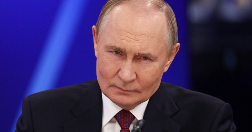 Putin anunță pregătirea Moscovei pentru teste nucleare: Rusia se află în mijlocul unei competiții de înarmare cu superputeri globale. 1 putin spune ca moscova este gata sa efectueze teste nucleare rusia este angajata intr o cursa a inarmarii cu marile puteri 68e96f601d6a0