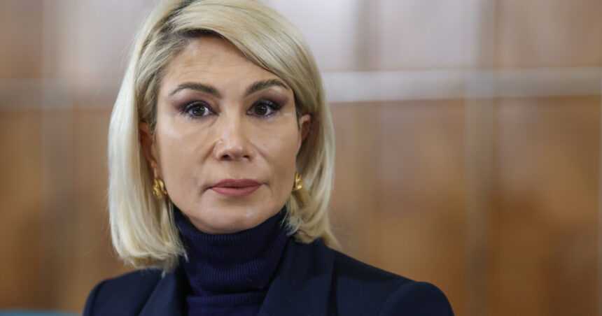 raluca turcan atac la ministrul udmr al culturii cere reorganizarea unei institutii unde voia sa fie manager dar nu a luat concursul 68ff79c07f7a7